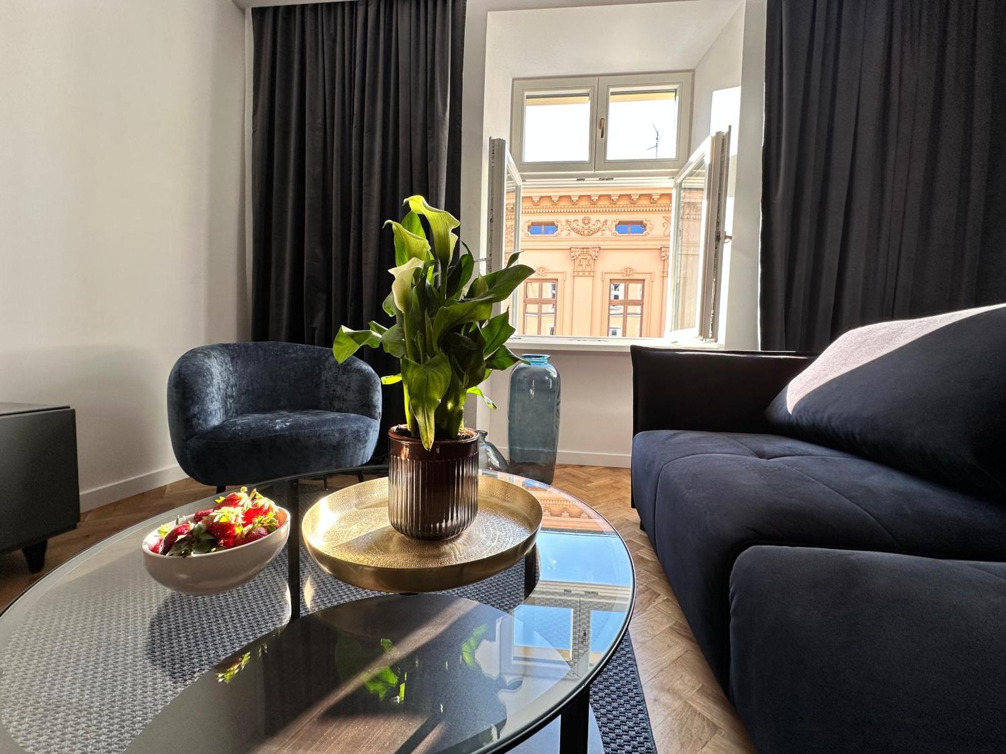 Main Square Apartments Sylvi Краков Экстерьер фото